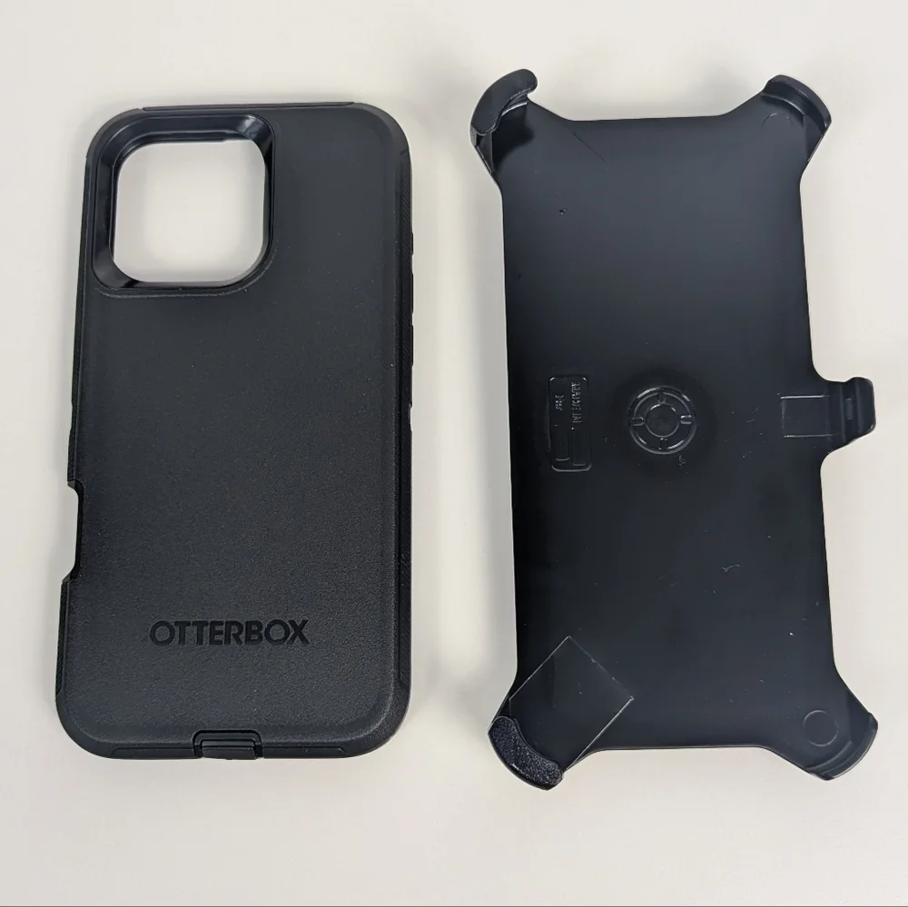 OtterBox Black Defender Series Phone Case with Holster iPhone 16 Pro Max
